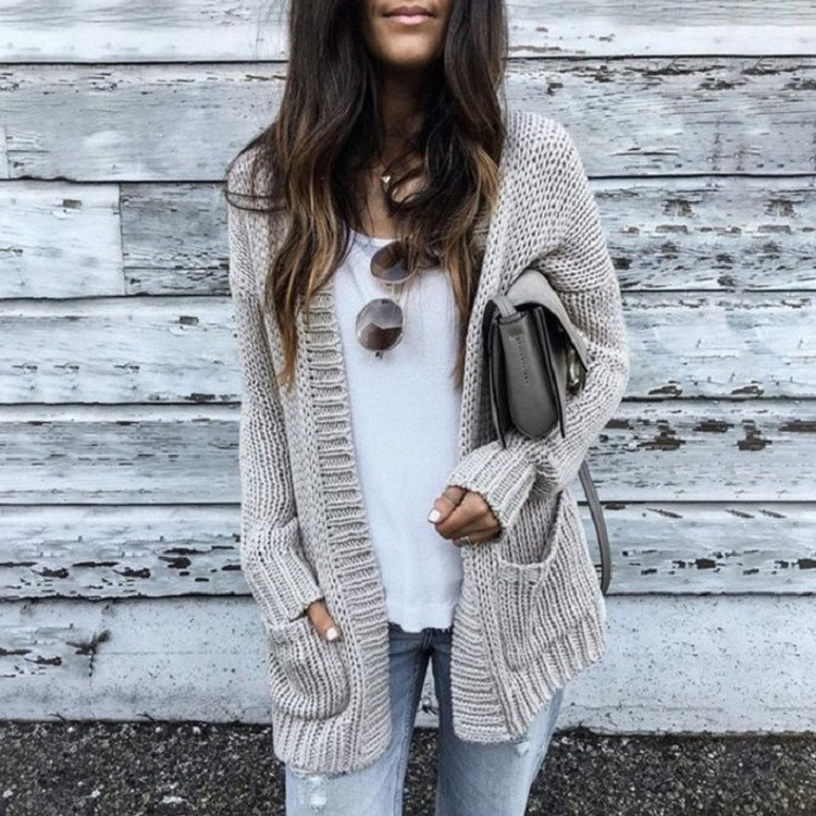 Women's Chunky Knit Cardigan with Patch Pockets and Casual Cut