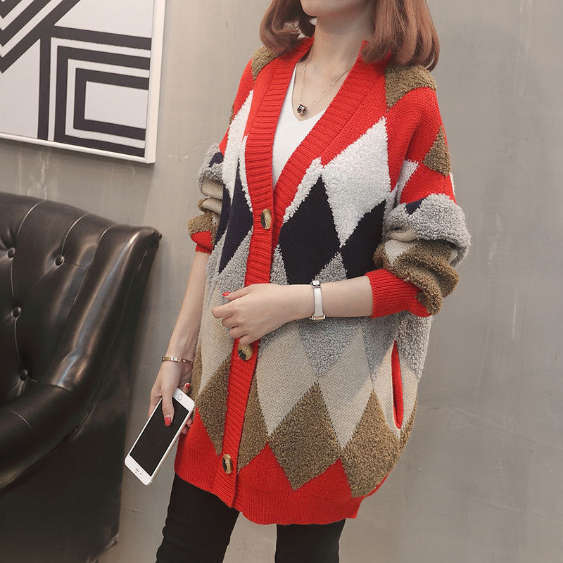 Women's Patterned Knit Cardigan with Button Details and Relaxed Fit