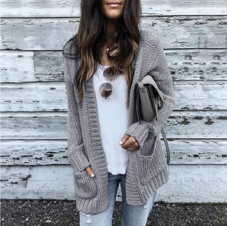 Women's Chunky Knit Cardigan with Patch Pockets and Casual Cut