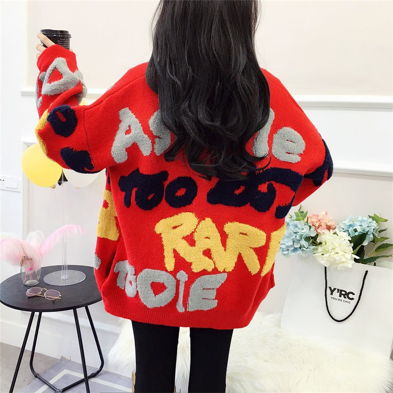 Women's Chunky Knit Cardigan with Colorful Graphic Patterns and Comfortable Button Details