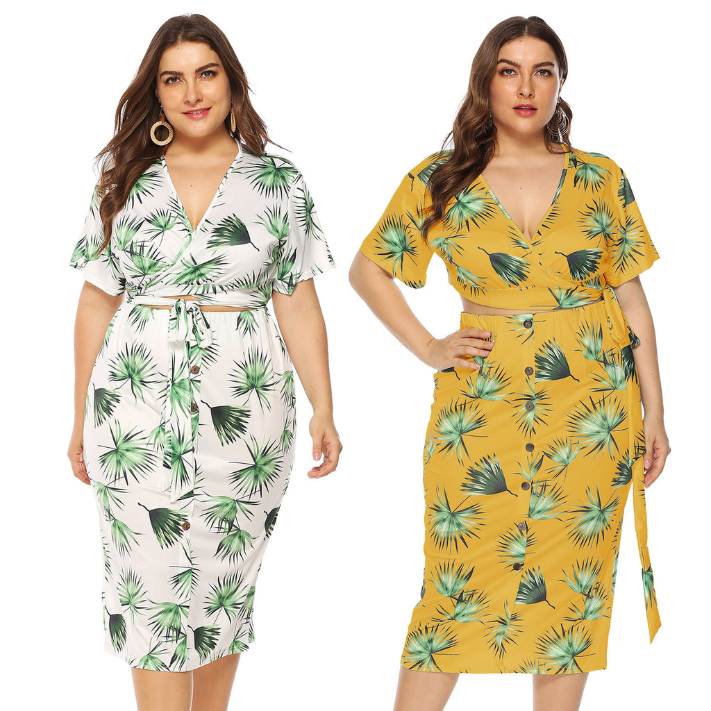 Women's Elegant Summer Outfit with Floral Print and Wrap Detail