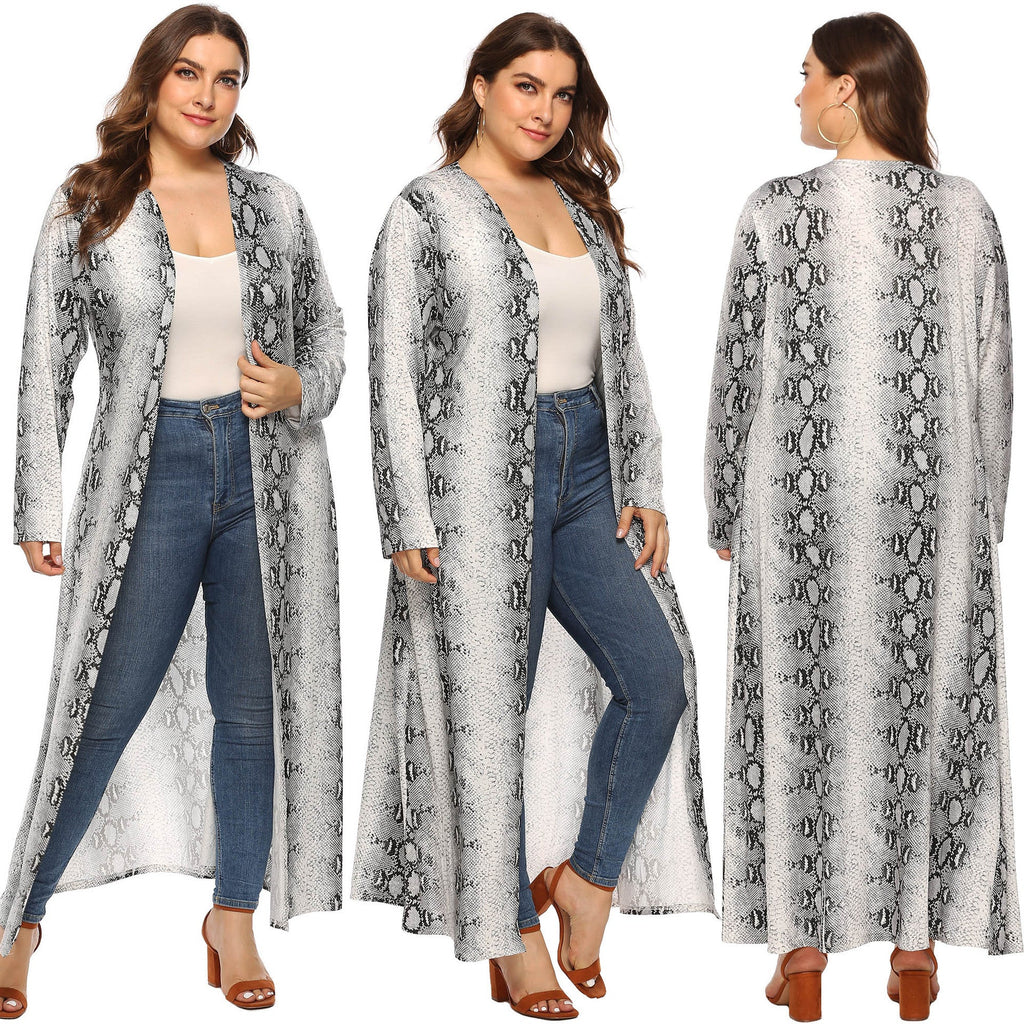 Women's Elegant Long Kimono with Snake Print