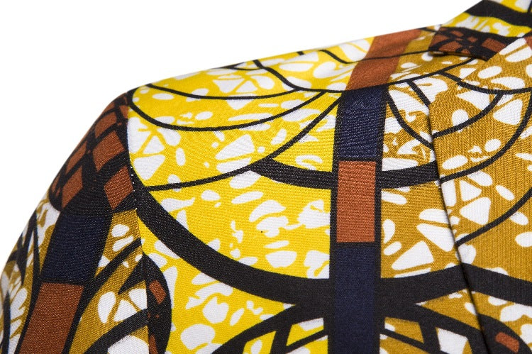 Women's Blazer with Exotic Pattern Print and Elegant Fit