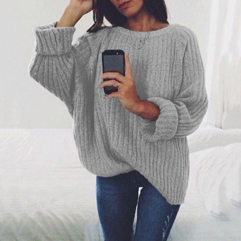 Women's Chunky Knit Sweater with Loose Fit and Trendy Ribbed Pattern