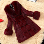 Women's Elegant Faux Fur Coat with Luxurious Collar