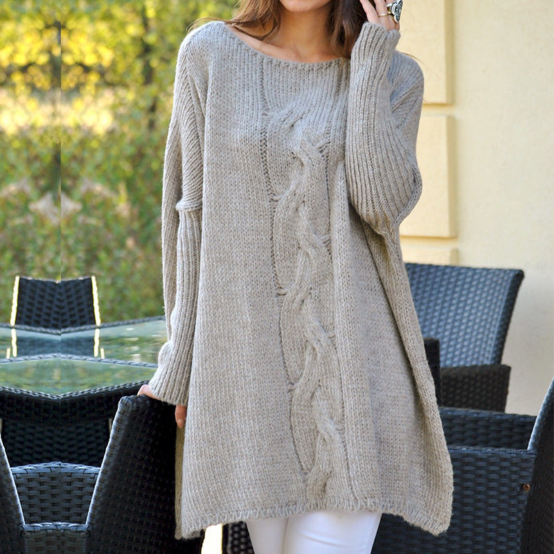 Women's Chunky Knit Sweater with Classic Cable Design and Wide Cut