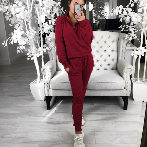 Women's Leisure Suit with Zipper and Elastic Waistband