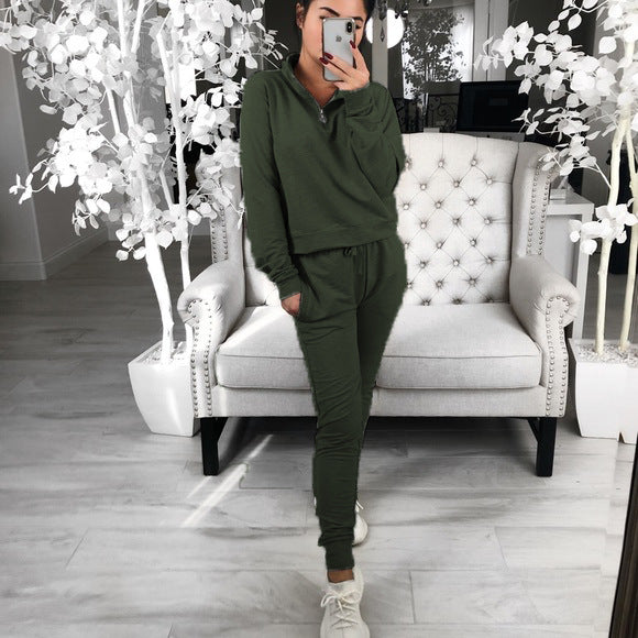 Women's Leisure Suit with Zipper and Elastic Waistband