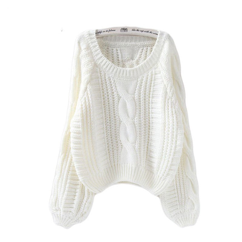 Women's Chunky Knit Sweater with Voluminous Sleeves and Cable Knit