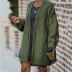 Women's Chunky Knit Cardigan with Elegant Cable Pattern
