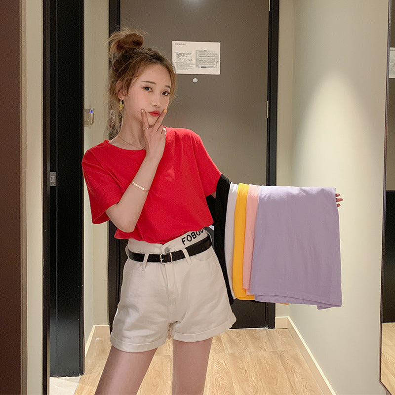 Women's Basic T-Shirt in Soft Cotton