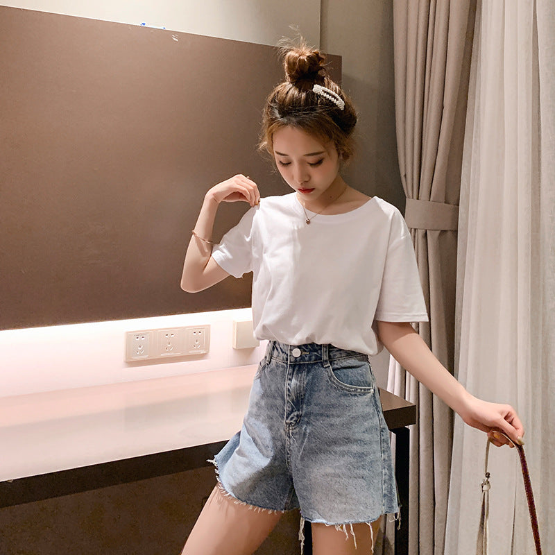Women's Basic T-Shirt in Soft Cotton