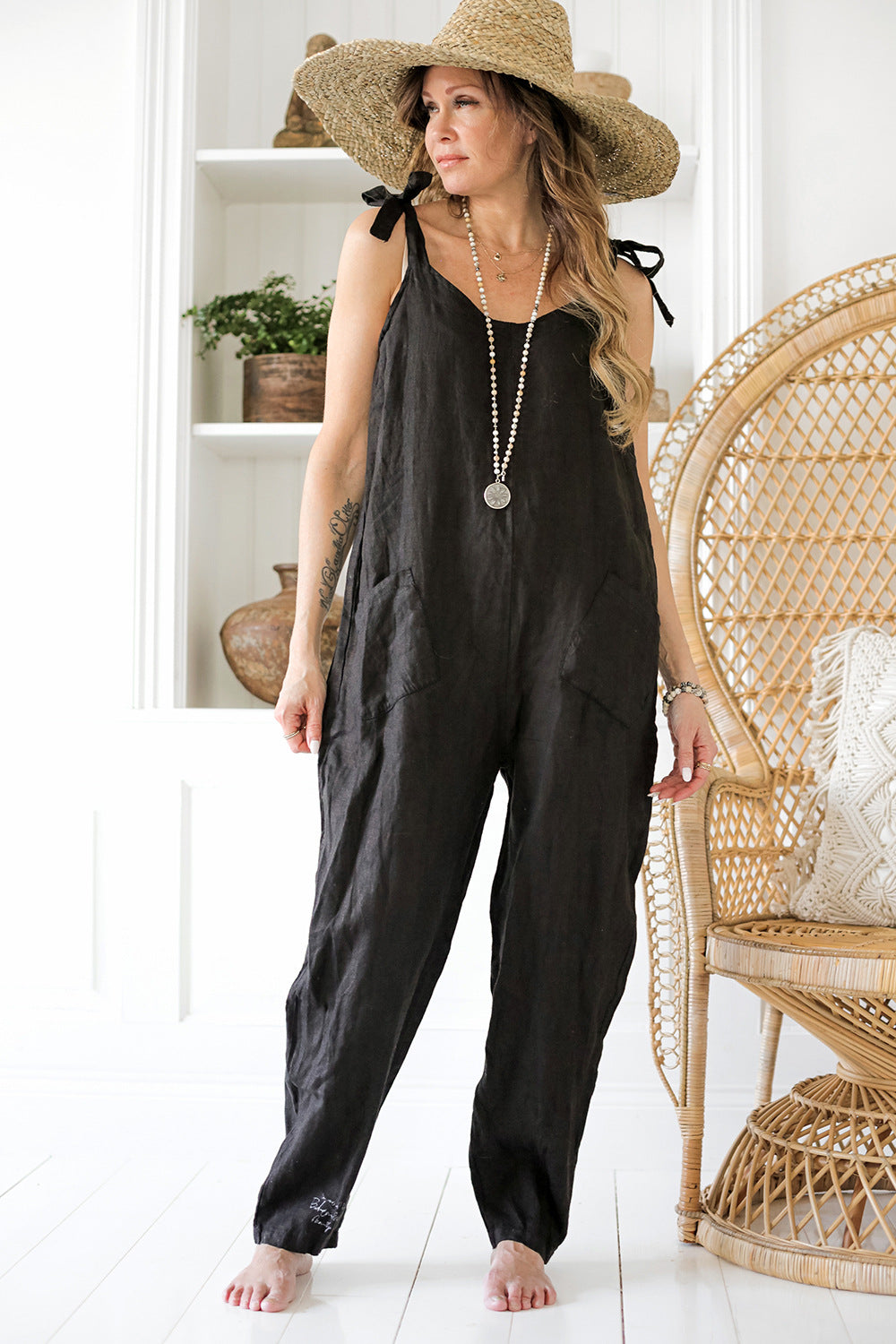Women's Casual Jumpsuit with Adjustable Straps and Pockets