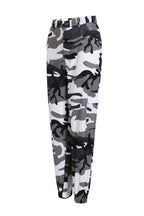 Women's Camouflage Cargo Pants with Elastic Waistband and Practical Pockets