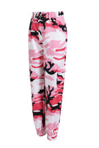 Women's Camouflage Cargo Pants with Elastic Waistband and Practical Pockets