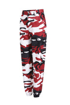 Women's Camouflage Cargo Pants with Elastic Waistband and Practical Pockets