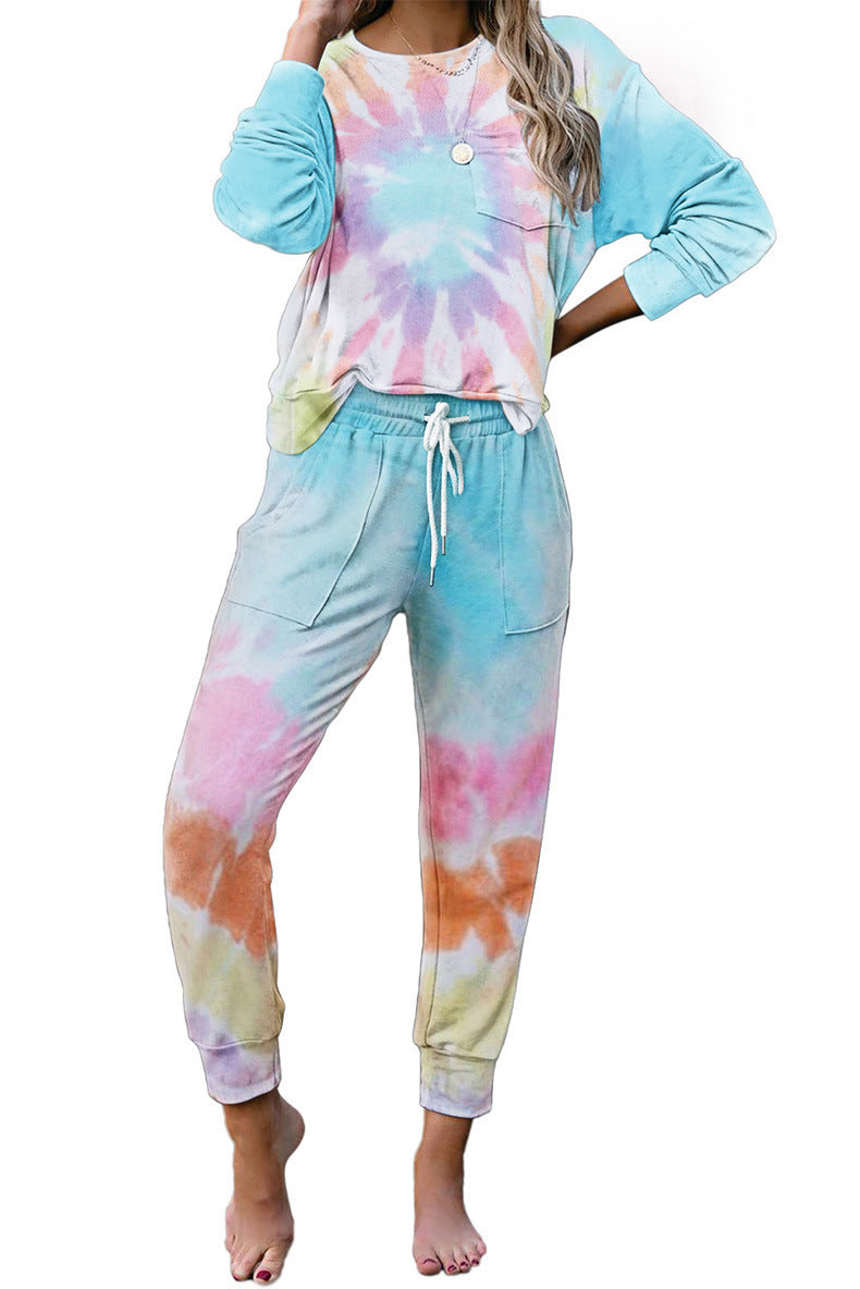 Women's Comfortable Leisure Suit in Stylish Tie-Dye Design