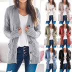 Women's Chunky Knit Cardigan with Cable Knit Pattern and Pockets