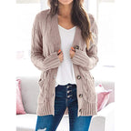 Women's Chunky Knit Cardigan with Cable Knit Pattern and Pockets