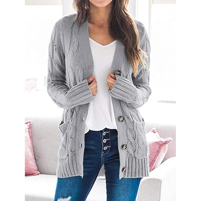 Women's Chunky Knit Cardigan with Cable Knit Pattern and Pockets