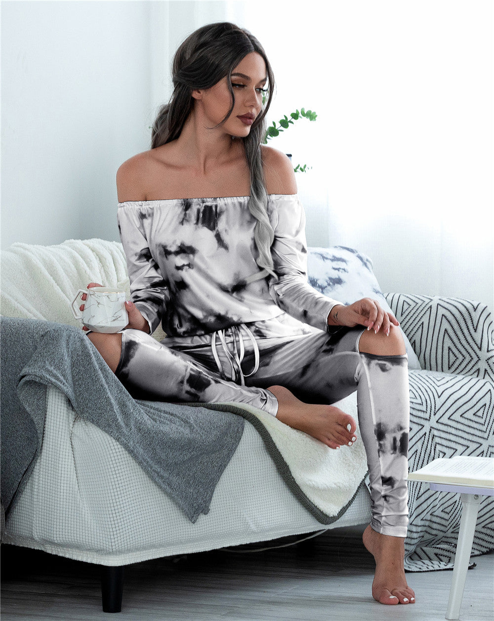 Casual Women's Soft Summer Overall with Round Neck and Cut-Outs