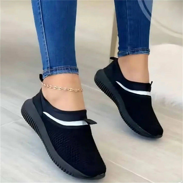 Solid Color Breathable Sneakers