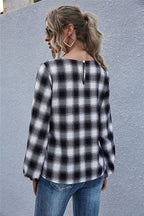 Women's Blouse with Knot Detail and Casual Plaid Pattern