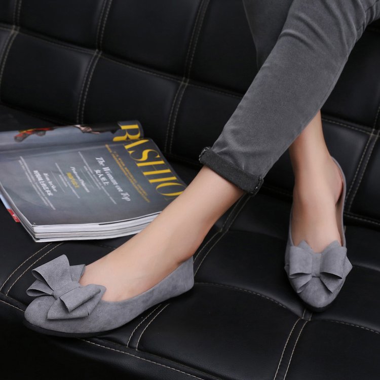 Women's Ballet Flats with Elegant Bow Appliqué