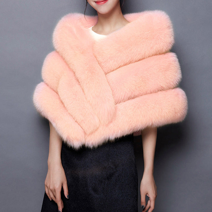Women's Elegant Faux Fur Cape