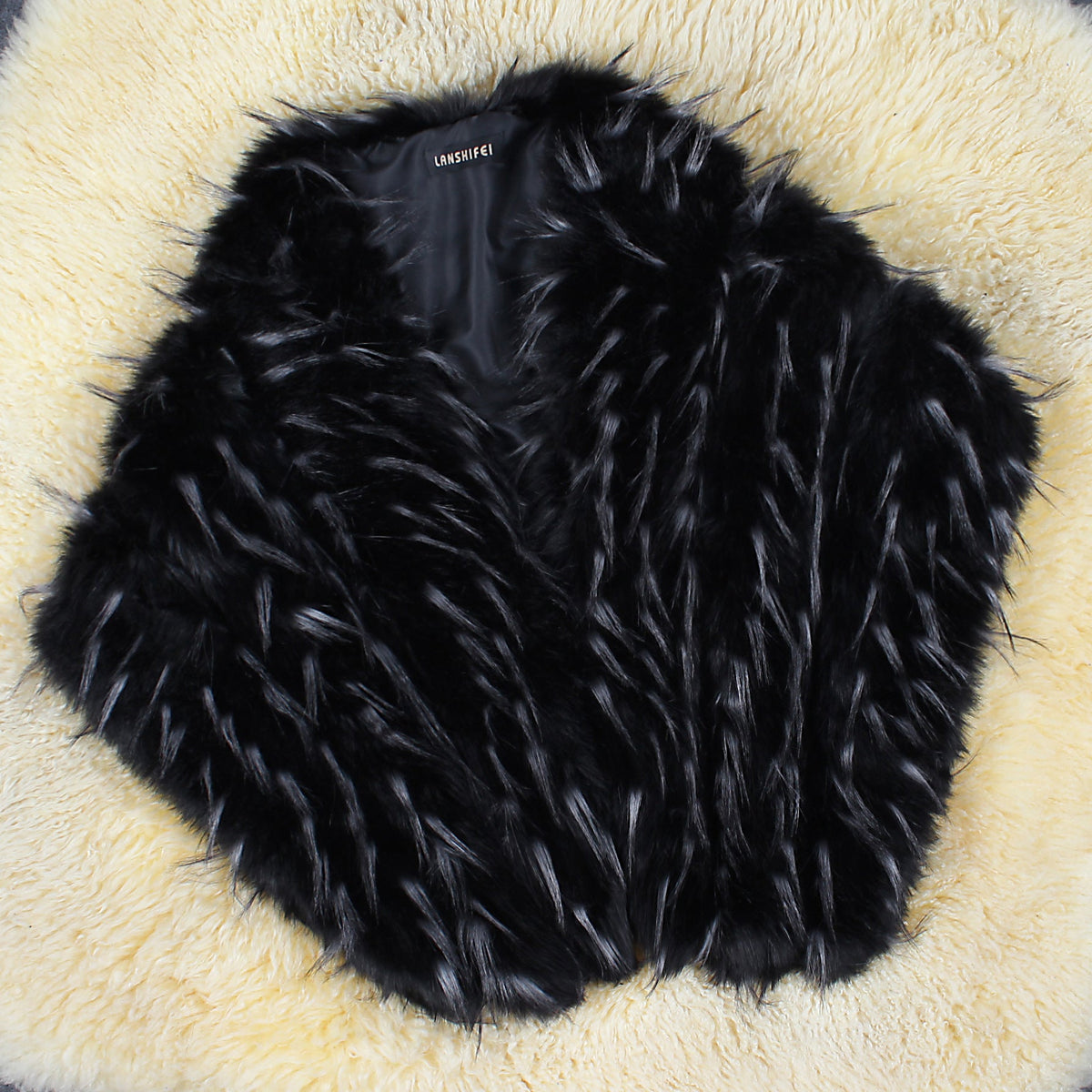 Women's Elegant Faux Fur Cape
