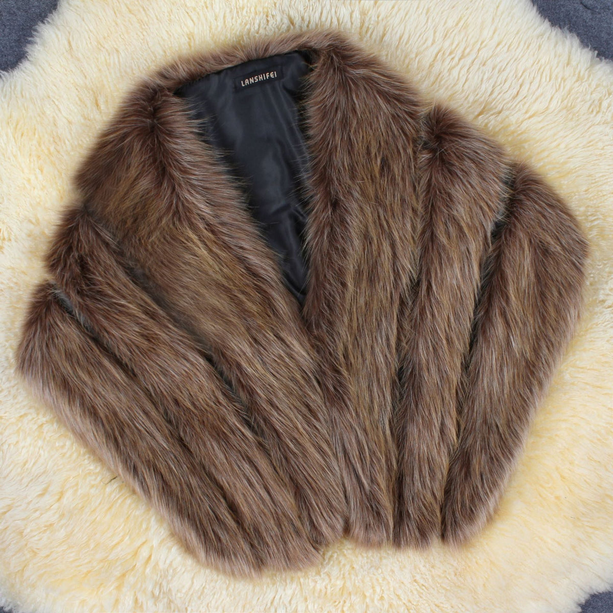 Women's Elegant Faux Fur Cape