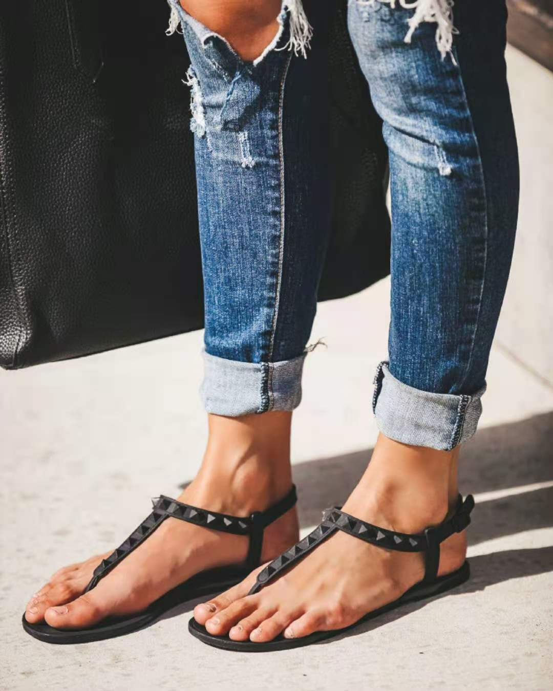 Women's Destroyed Denim Jeans