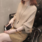 Women's Cozy Knit Pullover with Casual Cut and Wide Sleeves
