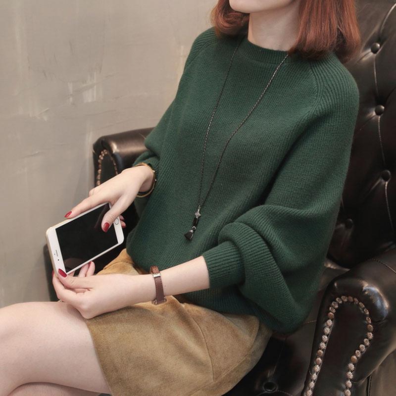 Women's Cozy Knit Pullover with Casual Cut and Wide Sleeves
