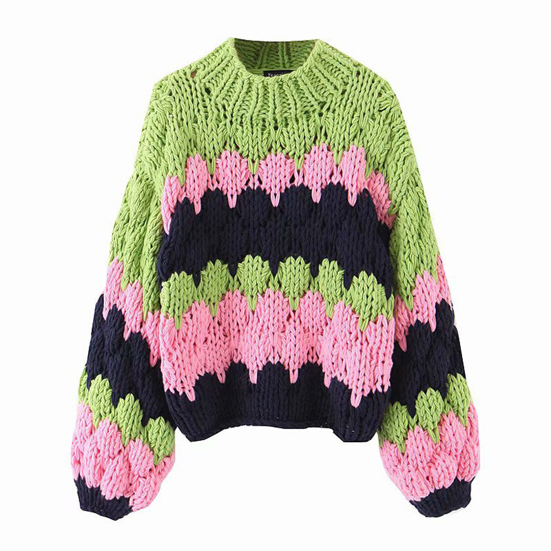 Women's Chunky Knit Sweater with Wave Pattern and Voluminous Sleeves
