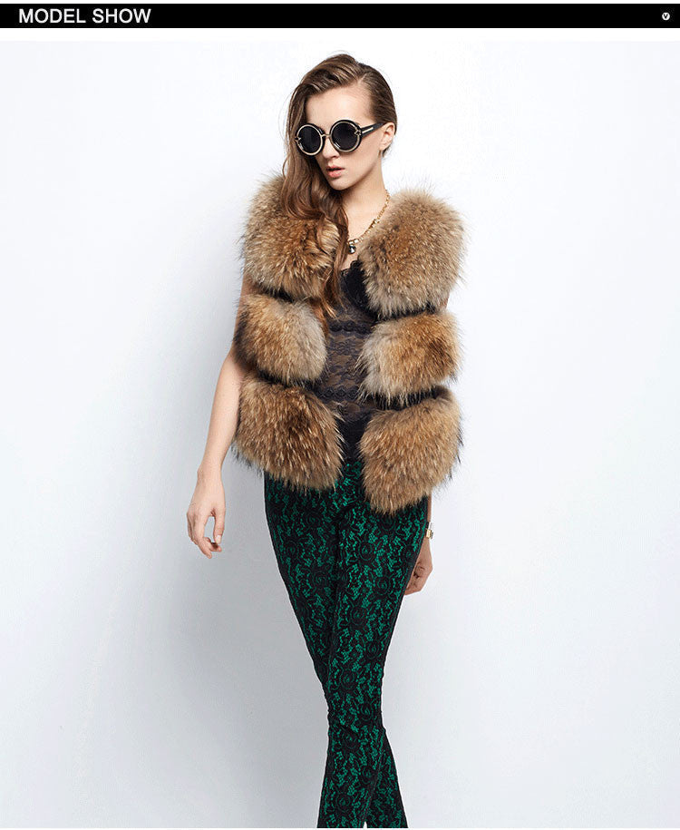 Women's Fine Faux Fur Vest with Fashionable Volume and Luxurious Craftsmanship