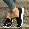 Breathable Floral Embroidered Shoes