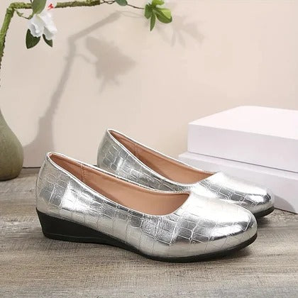 Breathable Leather Shoes with Non-Slip Sole