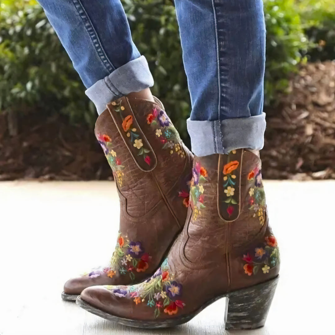 Women's Water-Resistant Vintage Style Cowgirl Boots