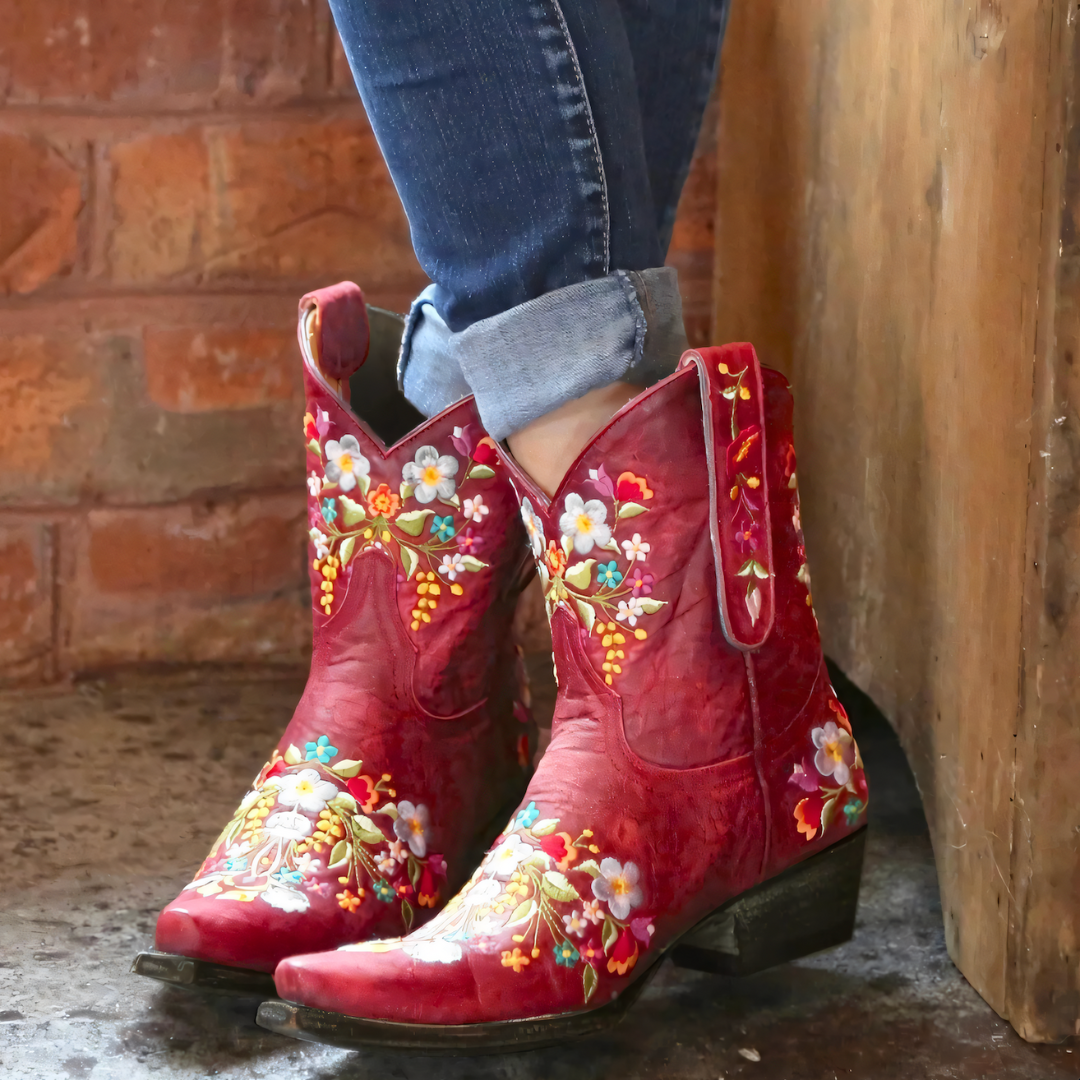 Women's Water-Resistant Vintage Style Cowgirl Boots