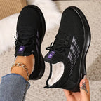 Comfortable Sports Shoes with Soft Sole Material