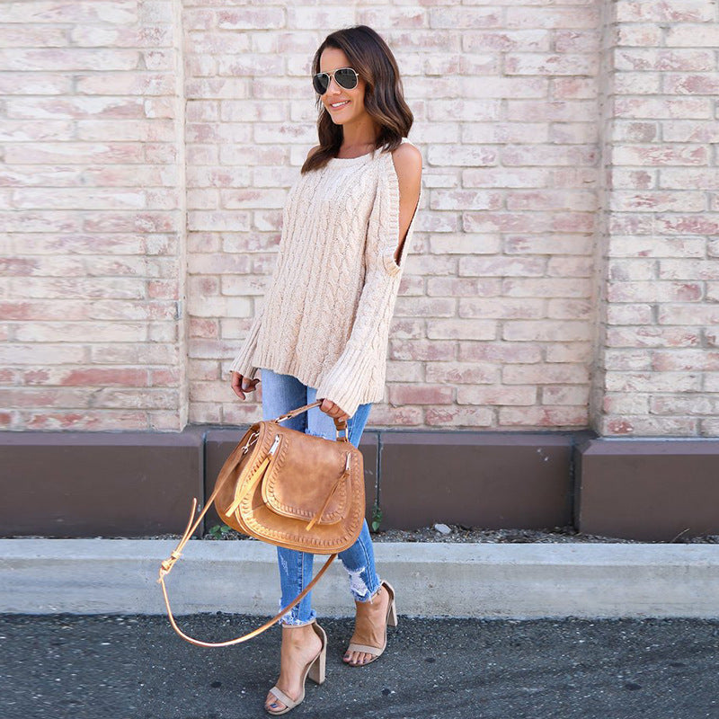 Women's Chunky Knit Sweater with Off-Shoulder Design and Voluminous Sleeves