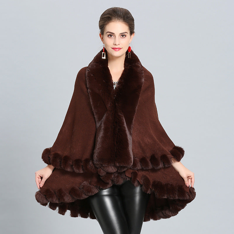Women's Hooded Poncho with Luxurious Faux Fur Collar and Elegant Trim