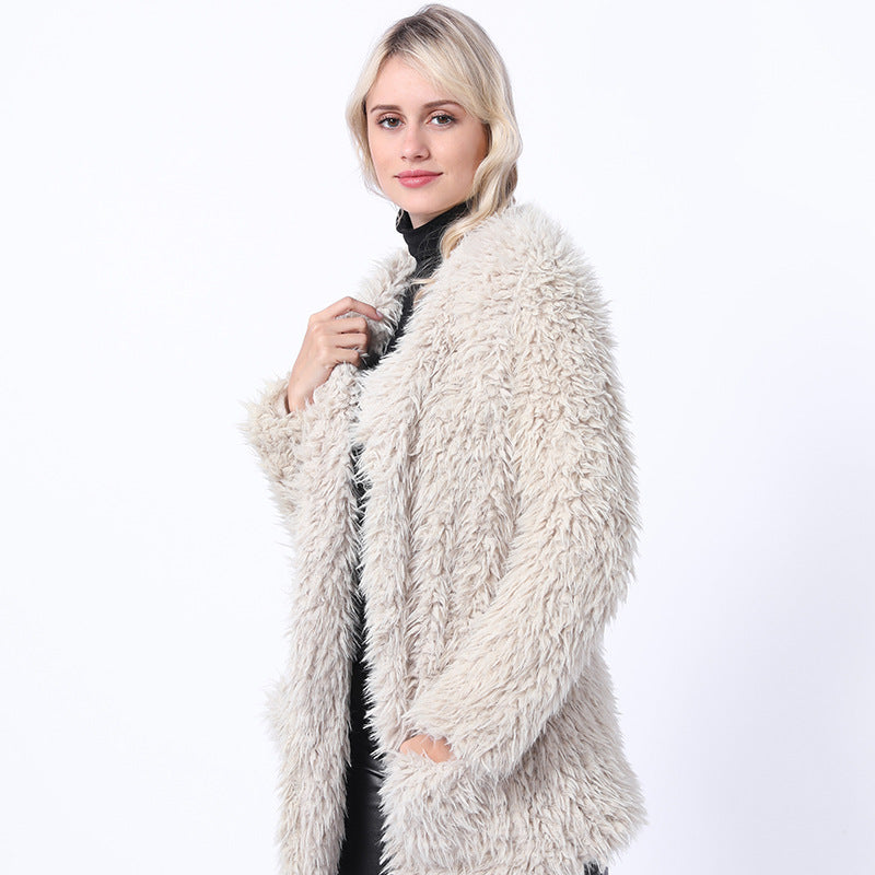 Women's Fluffy Faux Fur Throw