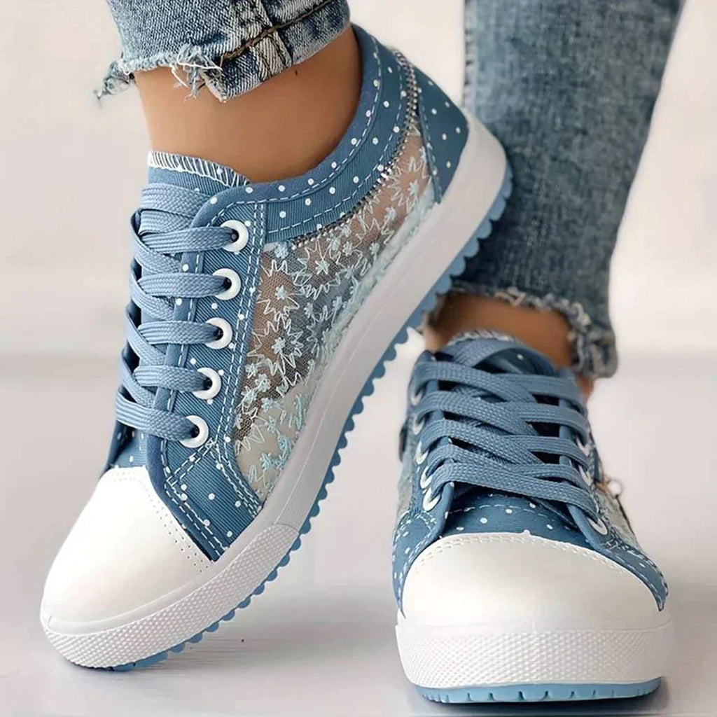Breathable Women's Canvas Shoes with Floral Lace Trim - Celina