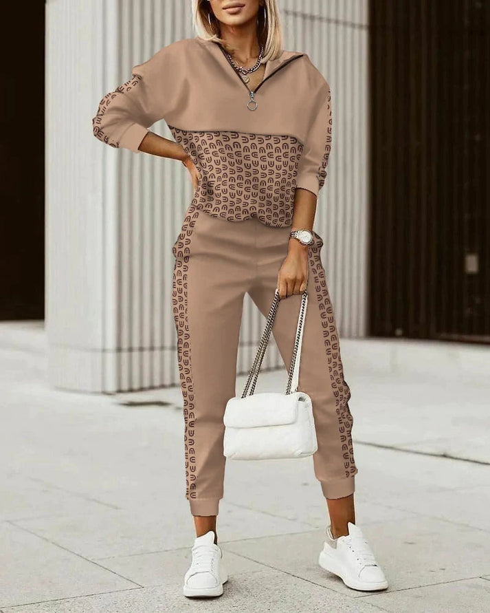 Comfortable and Modern Activewear Set for Women