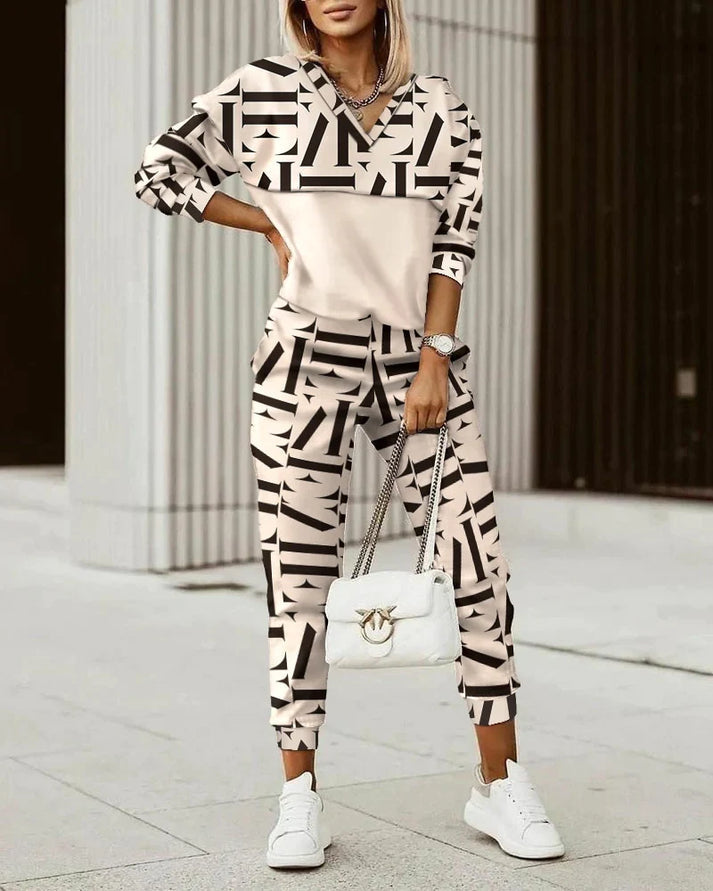 Comfortable and Modern Activewear Set for Women