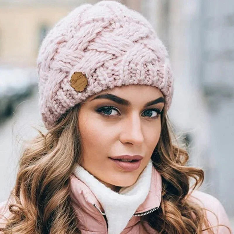 Women's soft cable knit hat