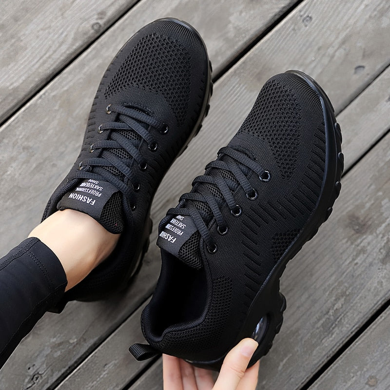 Clark Fashion Sneakers - Comfortable Women's Shoes with Cushioned Sole