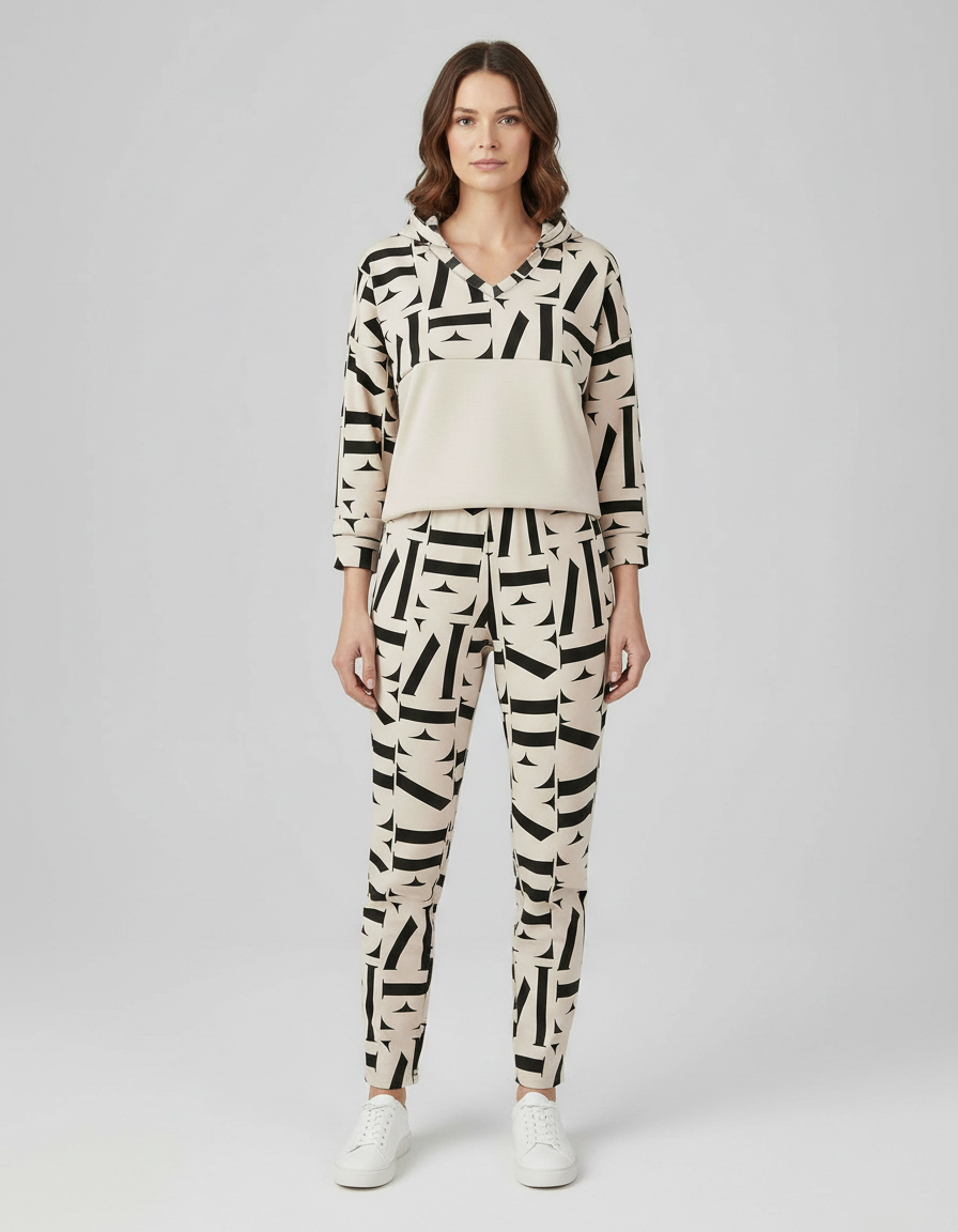 Comfortable Modern Women's Tracksuit